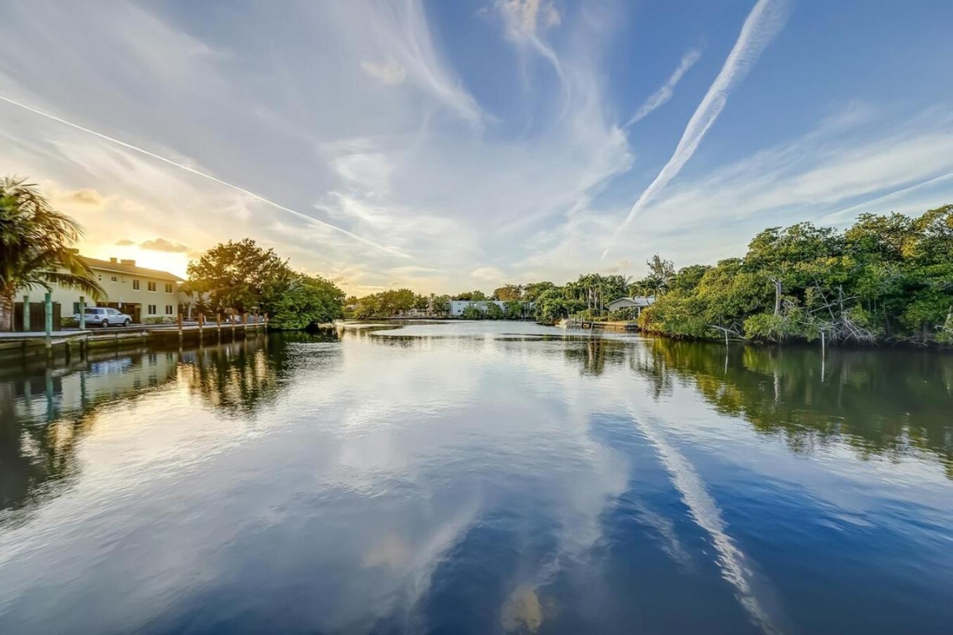 Waterfront Apartment Private Patio Pool Fort Lauderdale Luaran gambar