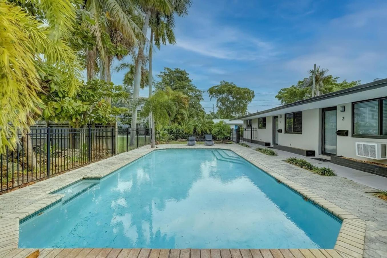 Waterfront Apartment Private Patio Pool Fort Lauderdale Luaran gambar